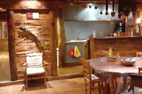 " L 'authentic Chalet Savoyard "