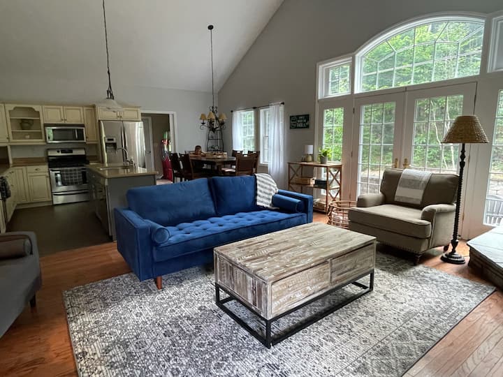 Skull Island Ferienwohnungen & Unterkünfte Speculator, New York Airbnb