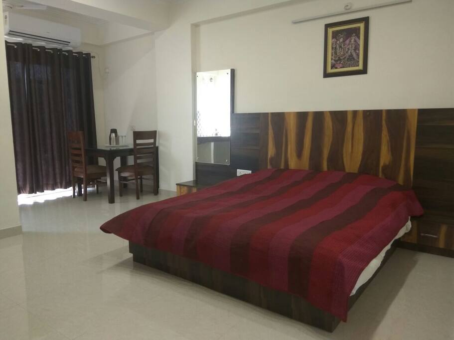 Bed Room
