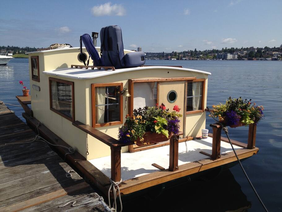 The Millie Hill sits on the end of the dock, so unobstructed viewing and swimming.