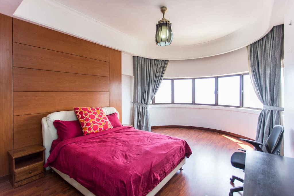 Huge bedroom with the most comfortable queen bed and private bathroom overlooking KL city! Note we have an extra bed upon request