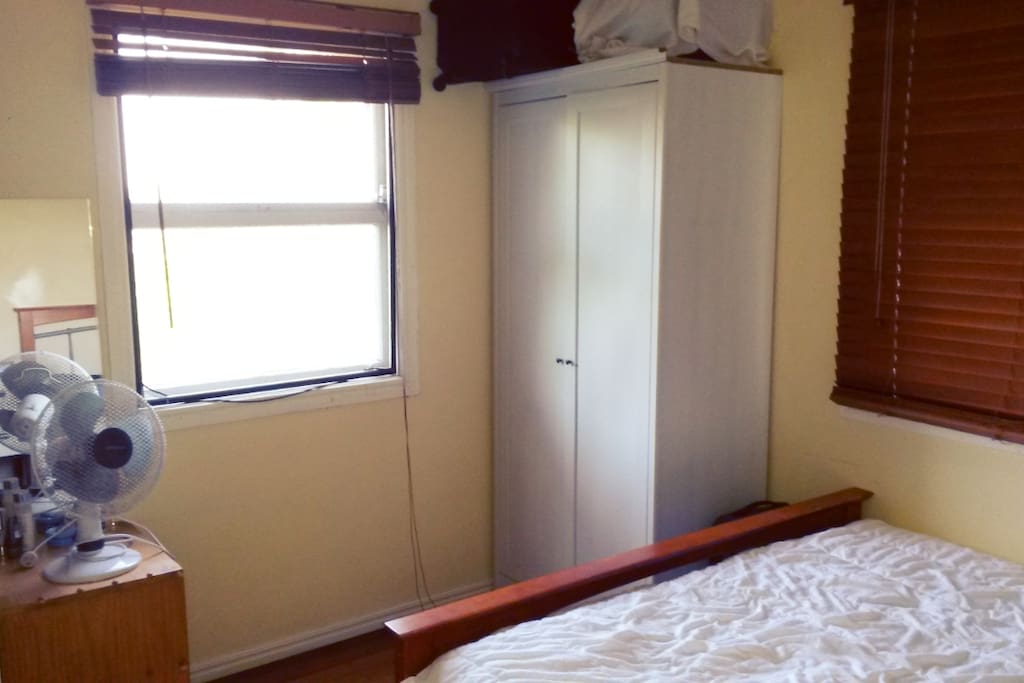 Room - view 2