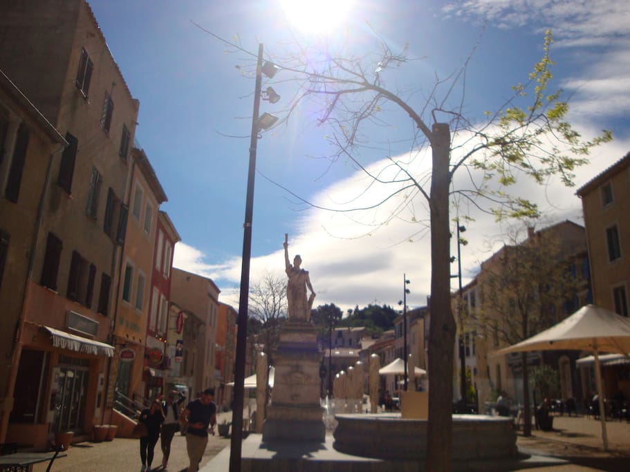 Place de Leucate