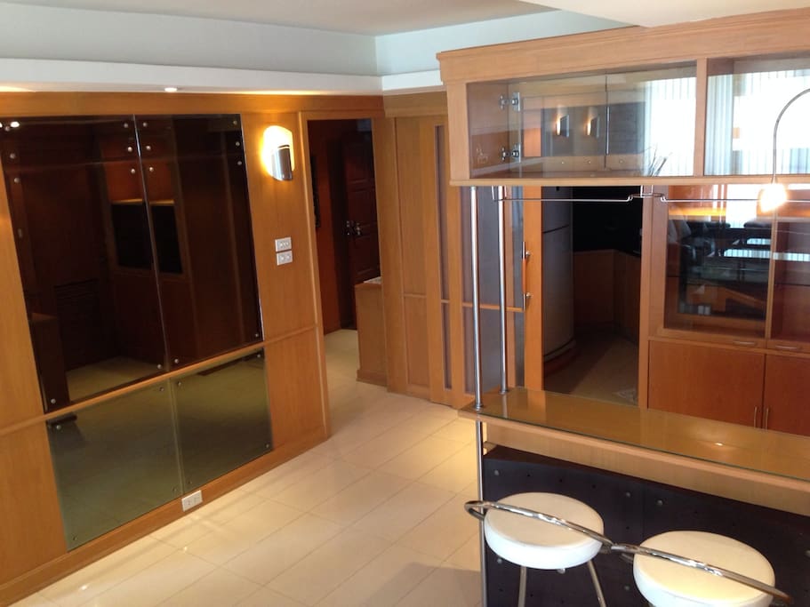 entrance with bar area and kitchen