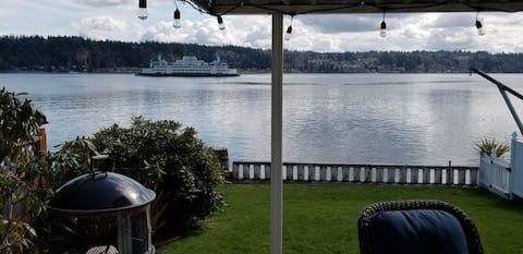 Point Herron Cottage and Retro Camper