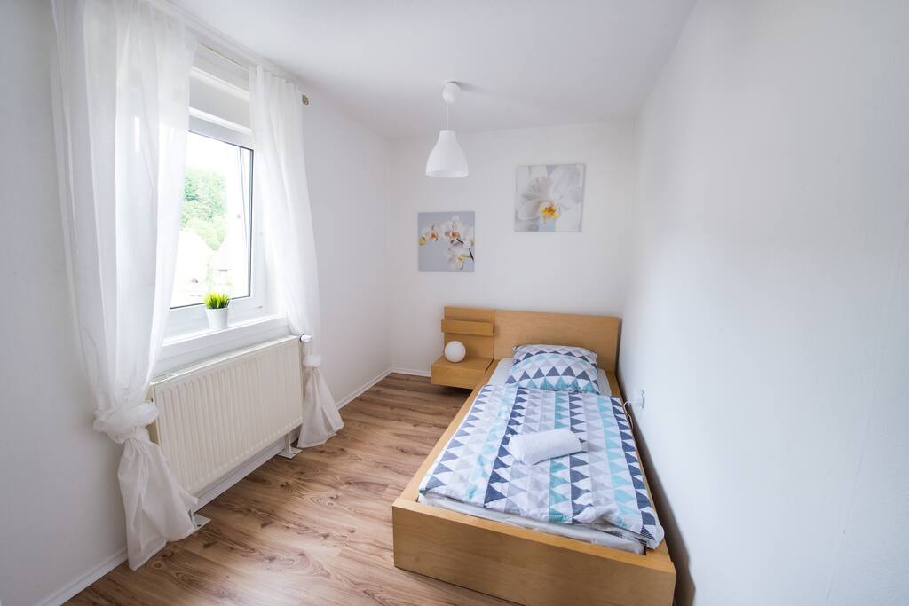 Das angrenzende Einzelzimmer am Doppelzimmer -
Adjacent room