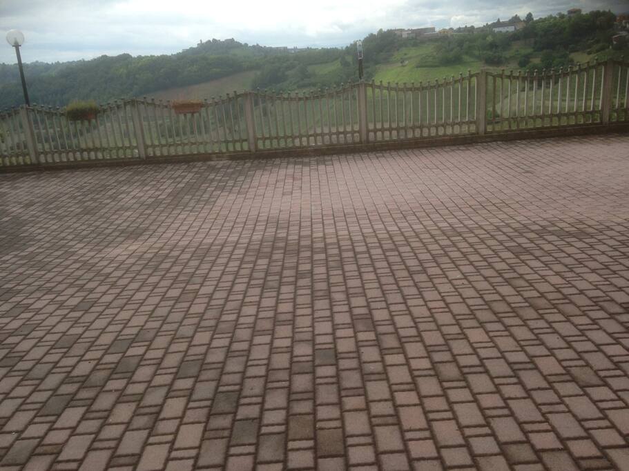 parcheggio privato con vista