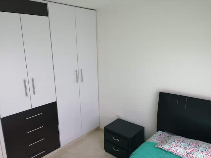 საძინებელი 4