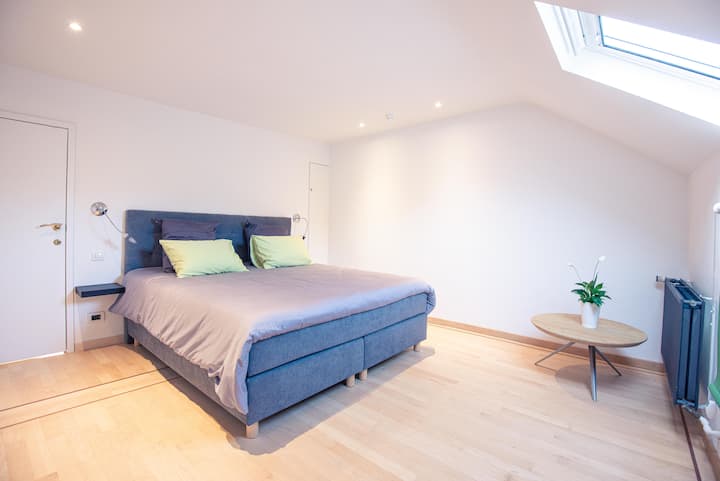 غرفة النوم 1