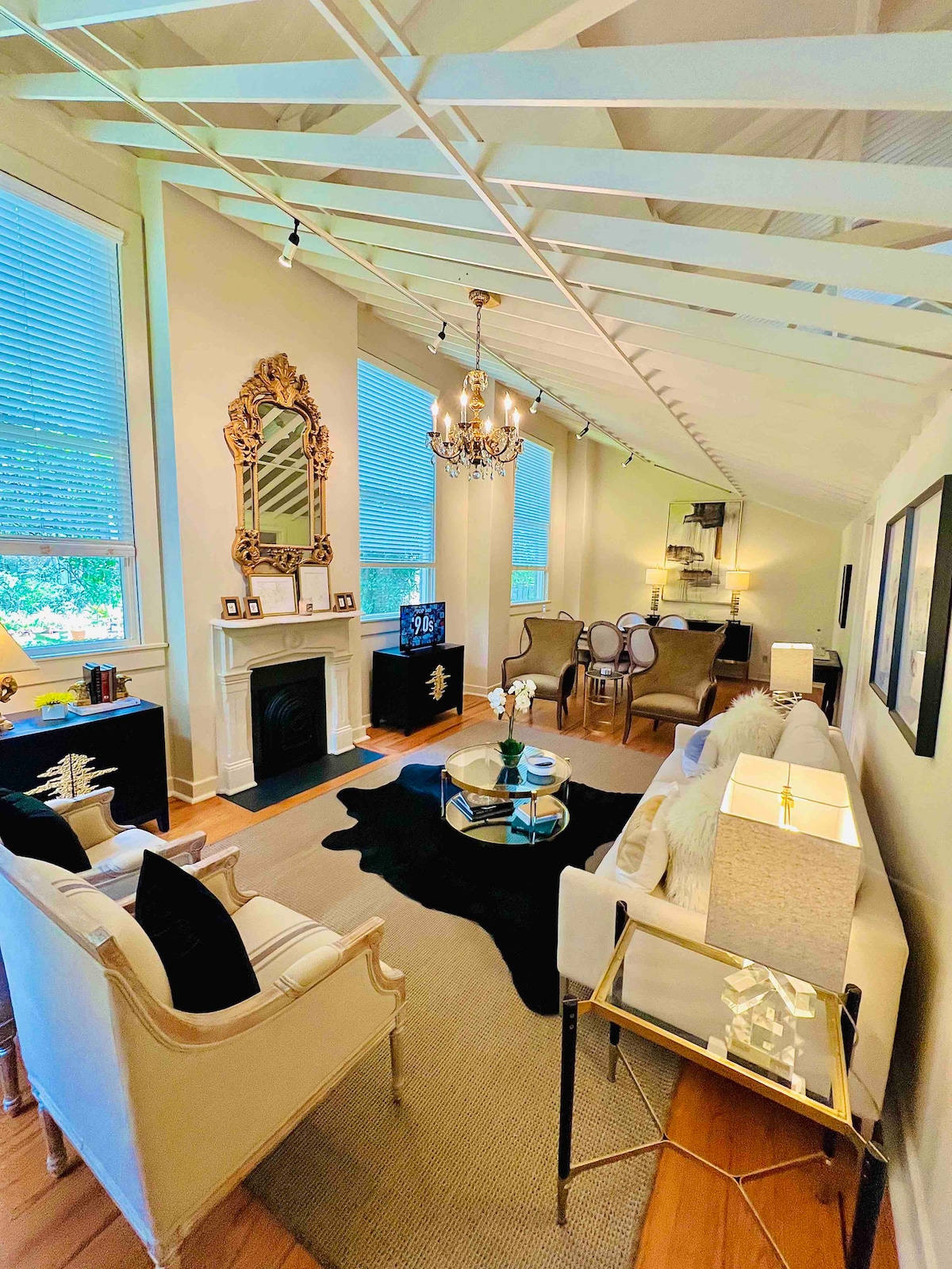 Successful Airbnb property: Beautiful Historic Property in Downtown Mobile in Mobile