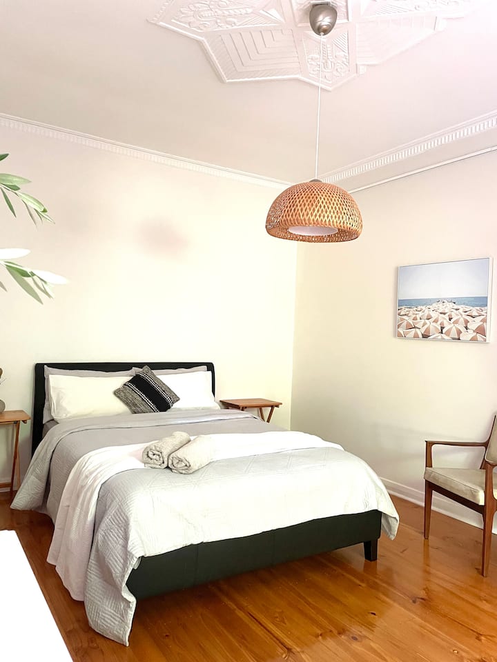 Spálňa 2 - manželská posteľ