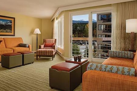 Marriott Breckenridge Luxury Studio sleeps 4