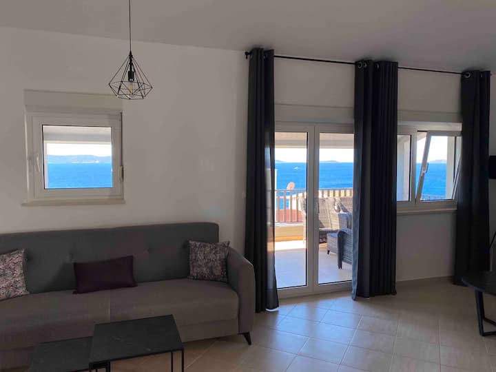 Gray House, Holiday Home With A Fantastic View - Trogir