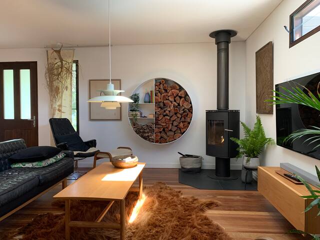 charming luxury beach cottage for 6 gallery image 4