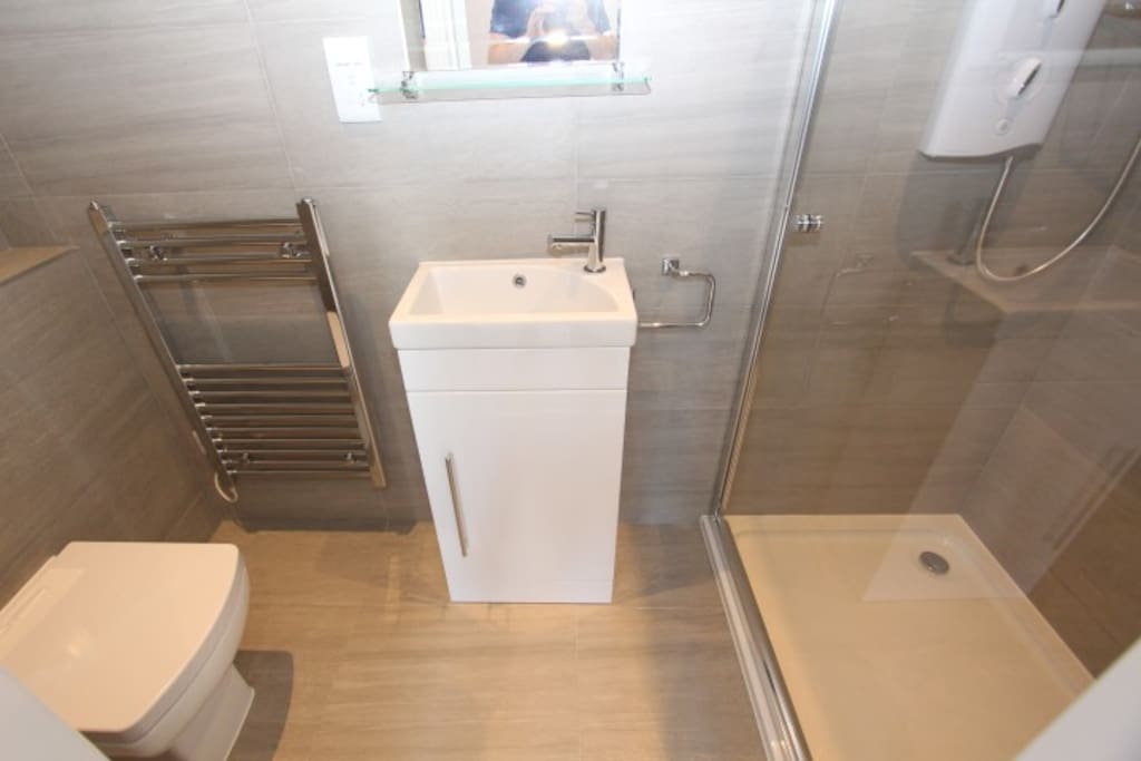 En suite shower room