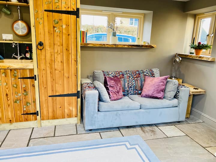 Beautiful And Quaint Converted Stable In Rutland - Rutland