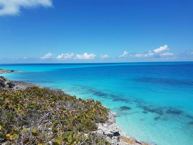 Location in Paradise - Key to Your Vacation