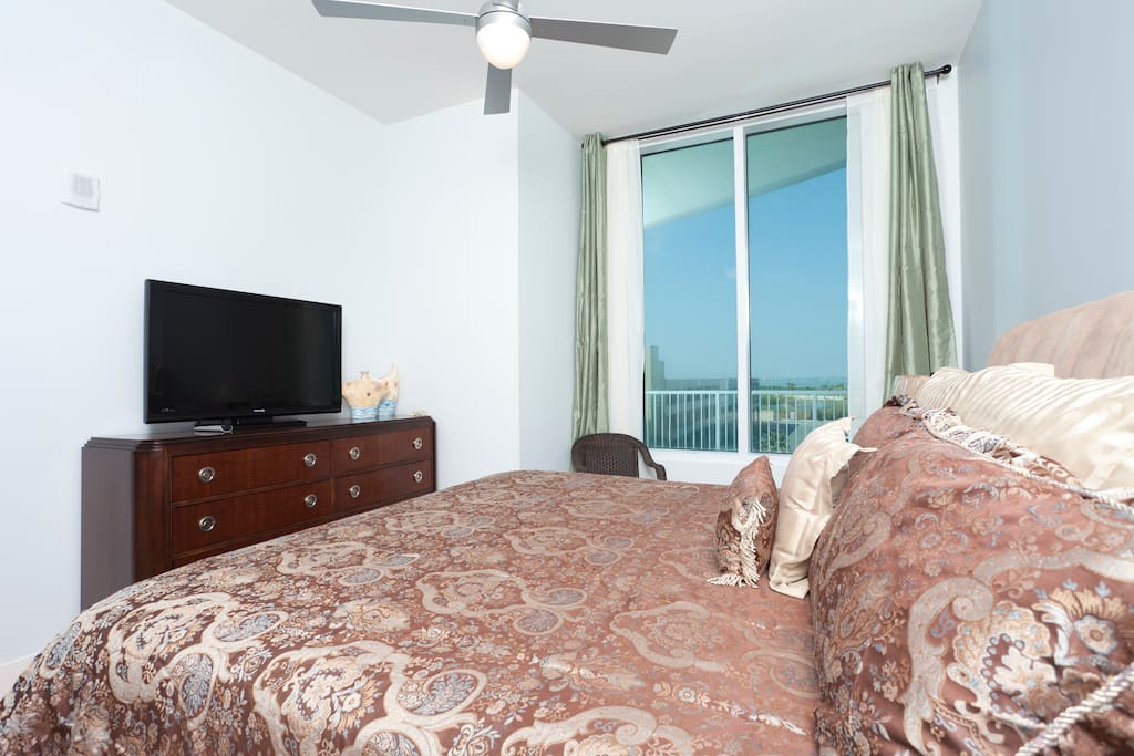 Master Bedroom with King size bed