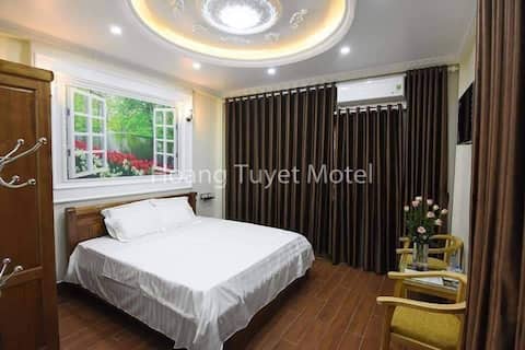 Hoang Tuyet Guest House - Star Luxury Room