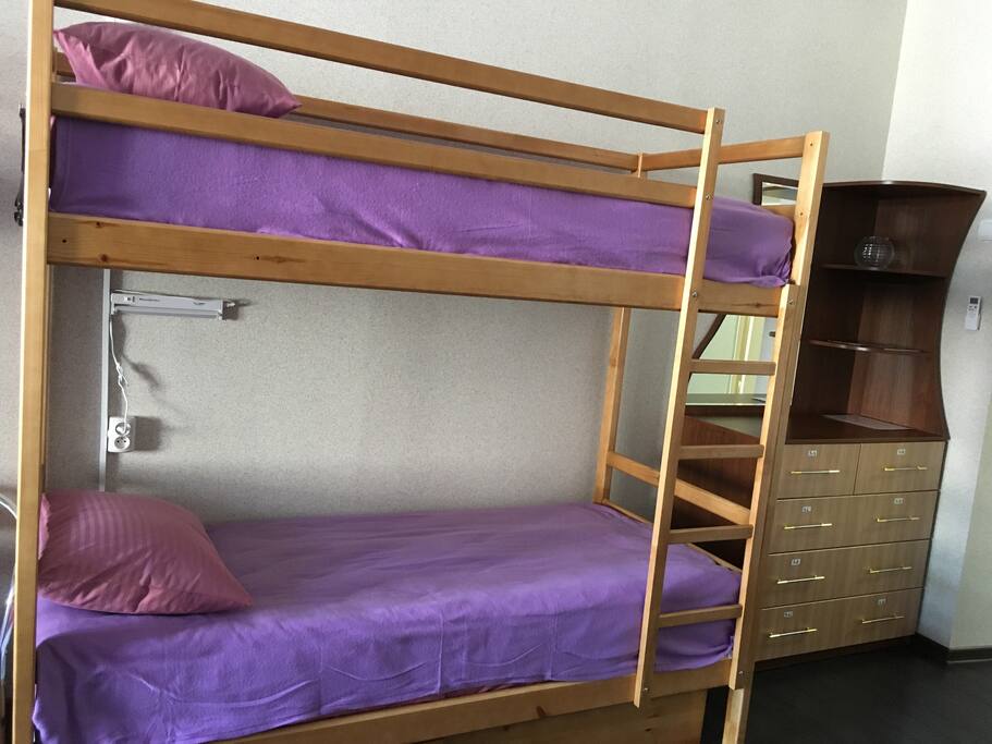 Удобные двухъярусные кровати