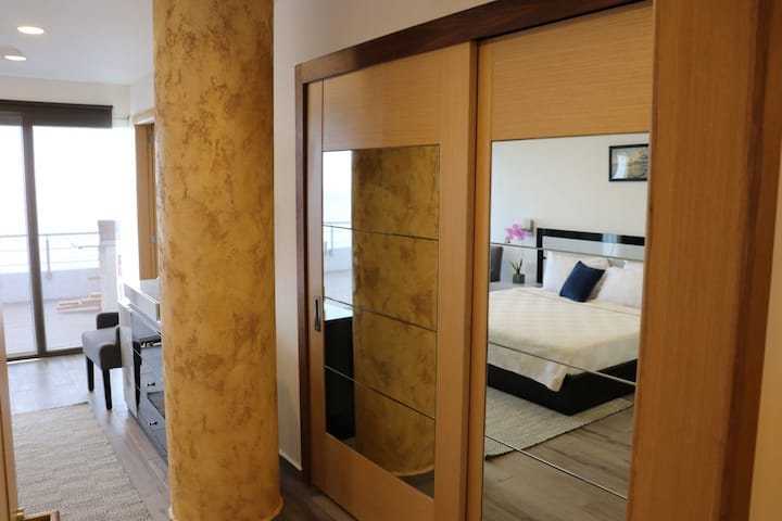 Espaciosos dormitorios en suite con camas king size