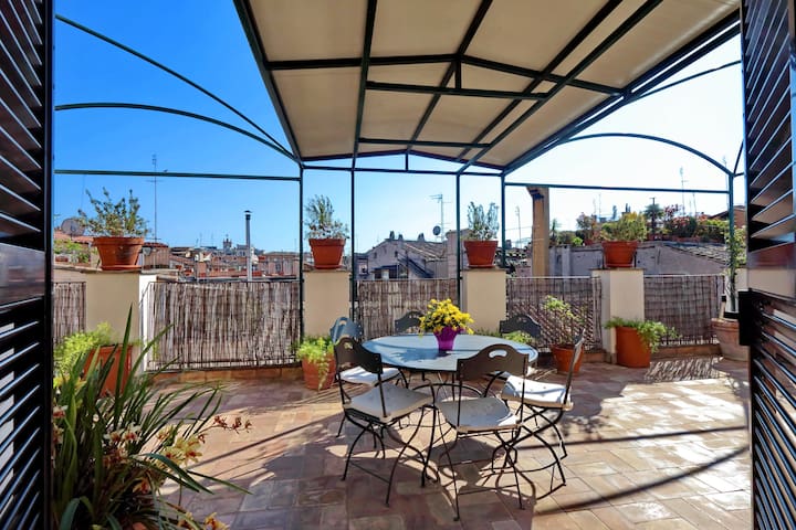 RomeAsYouLike – Arancio Apartments N° 10