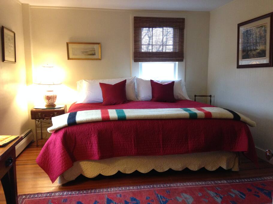 Comfortable King Bed