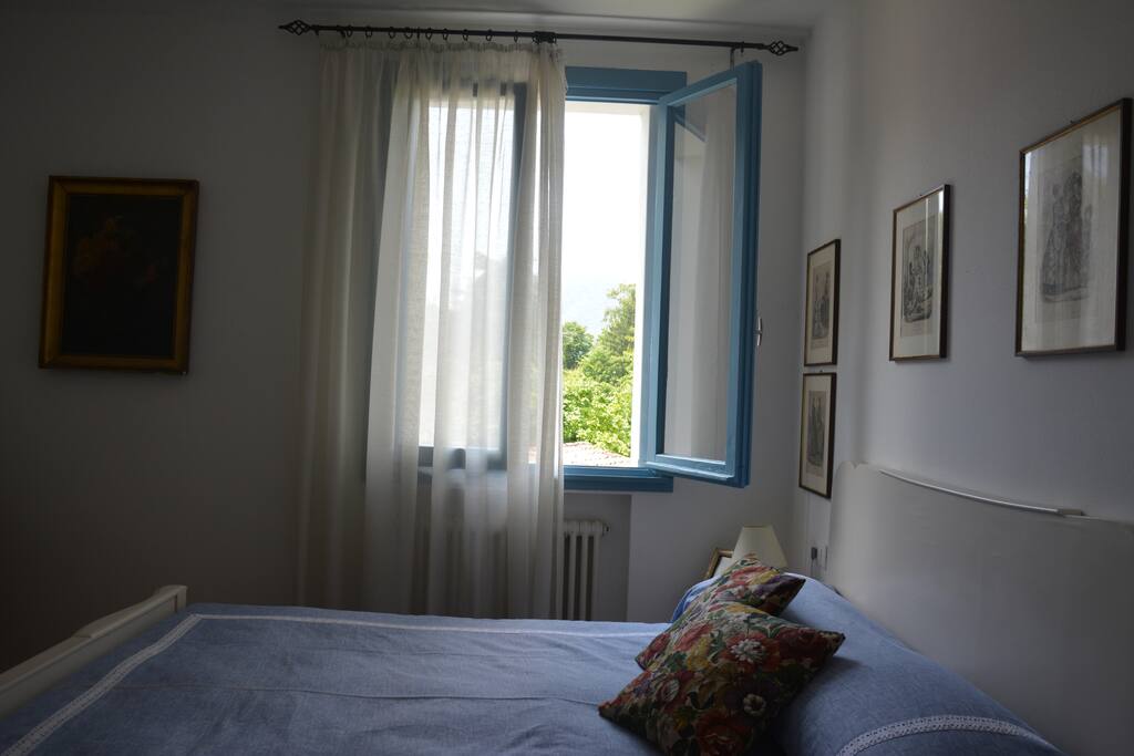 Camera da letto matrimoniale