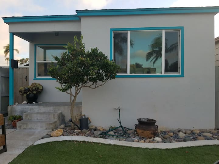 Ocean Beach Vacation House #2 - San Diego, CA
