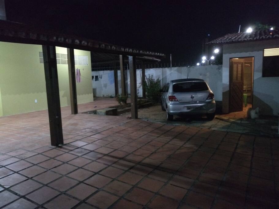 Garagem e entrada 2