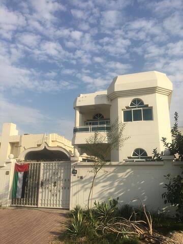 View of Burj Al Arab -  5min from Beach