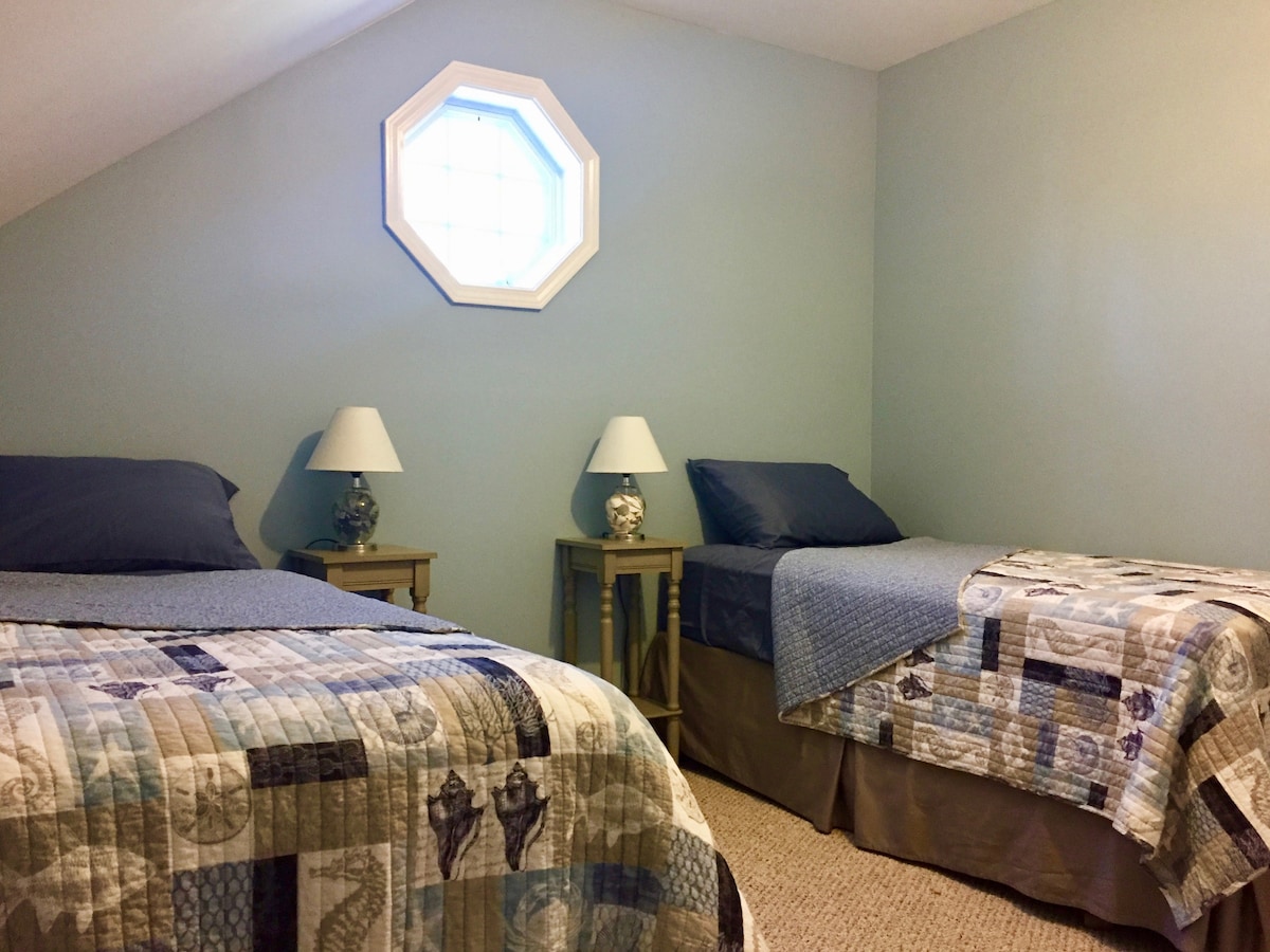 BR#4 on the 2nd floor. Choose either two twin beds or....