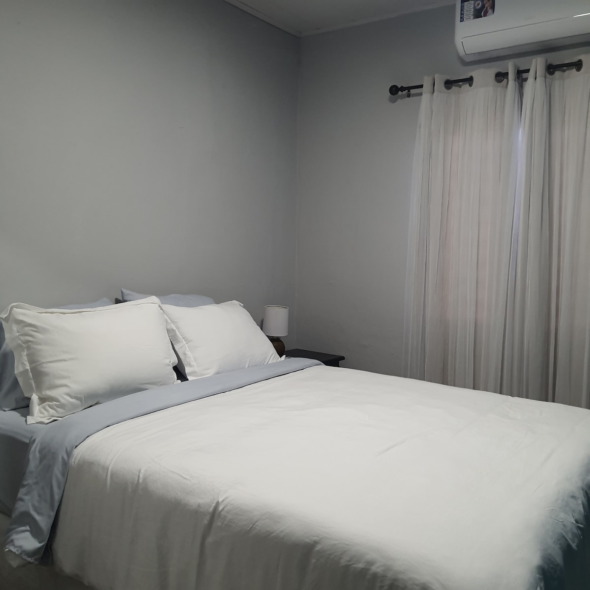 Საძინებელი სააბაზანოთი