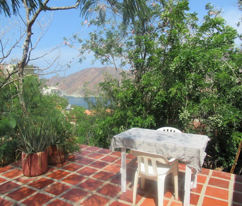 Terraza con vista al mar
Terrace with sea view