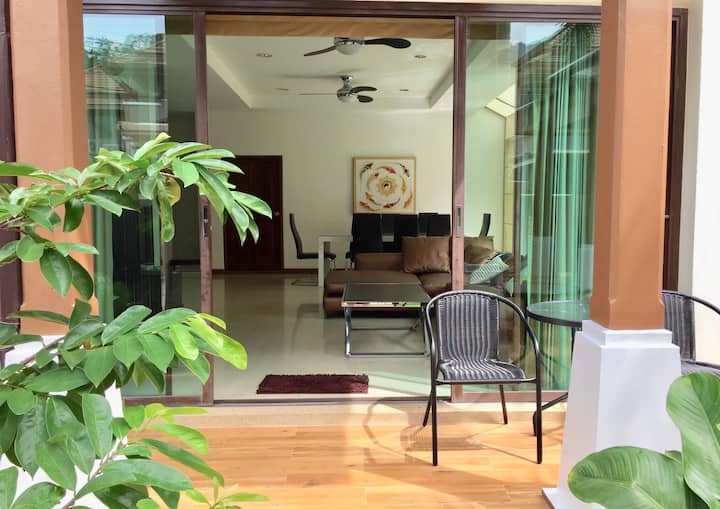 Beautiful Private Pool Villa Patong 4 Bedrooms - タイ パトンビーチ