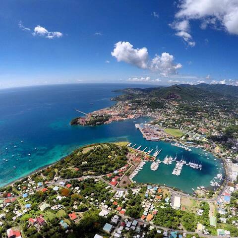 11 RSR Apartments next to Port Louis Marina
