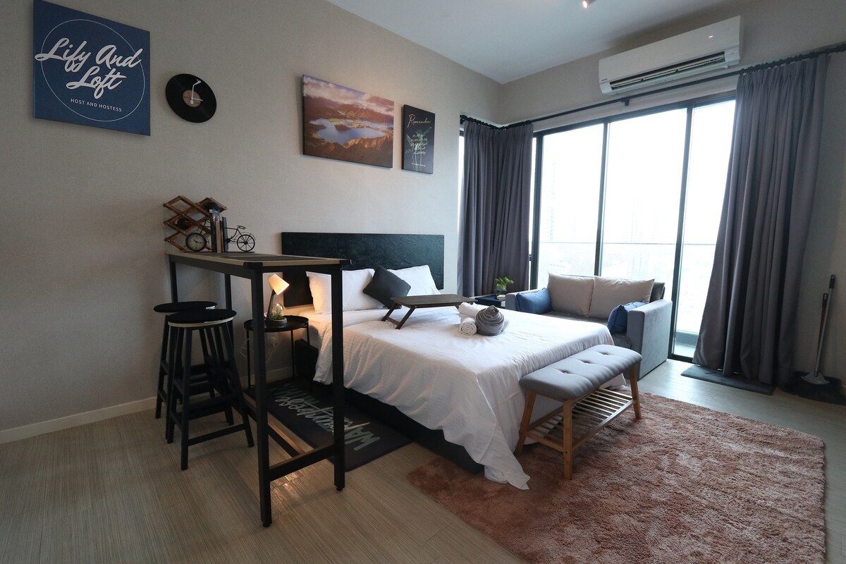 Sanitized, The Grand @ PJ Sunway, 2 pax  Netflix - Apartments for 