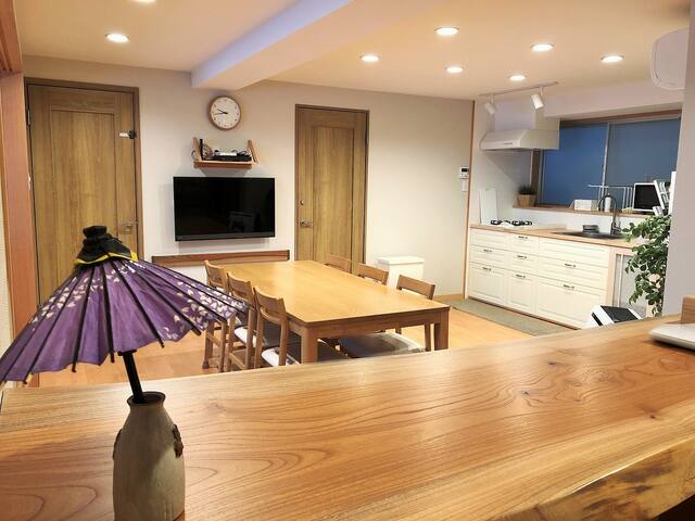 90sqm. Tatami, traditional Japanese style room gallery image 2