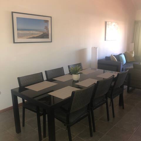 3 bedroom villa in a resort gallery image 5