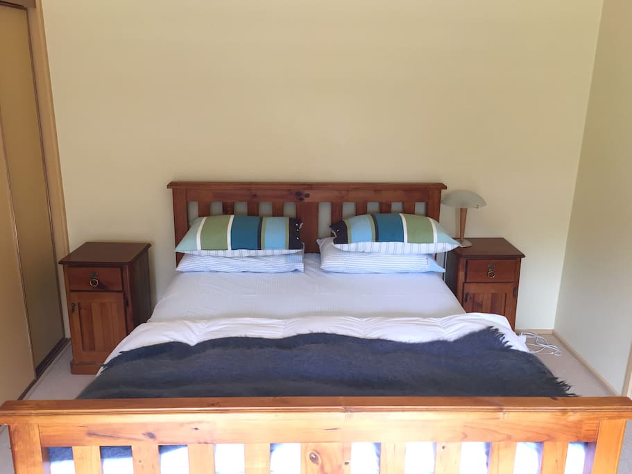 Main bedroom with Queen size bed and ensuite.
