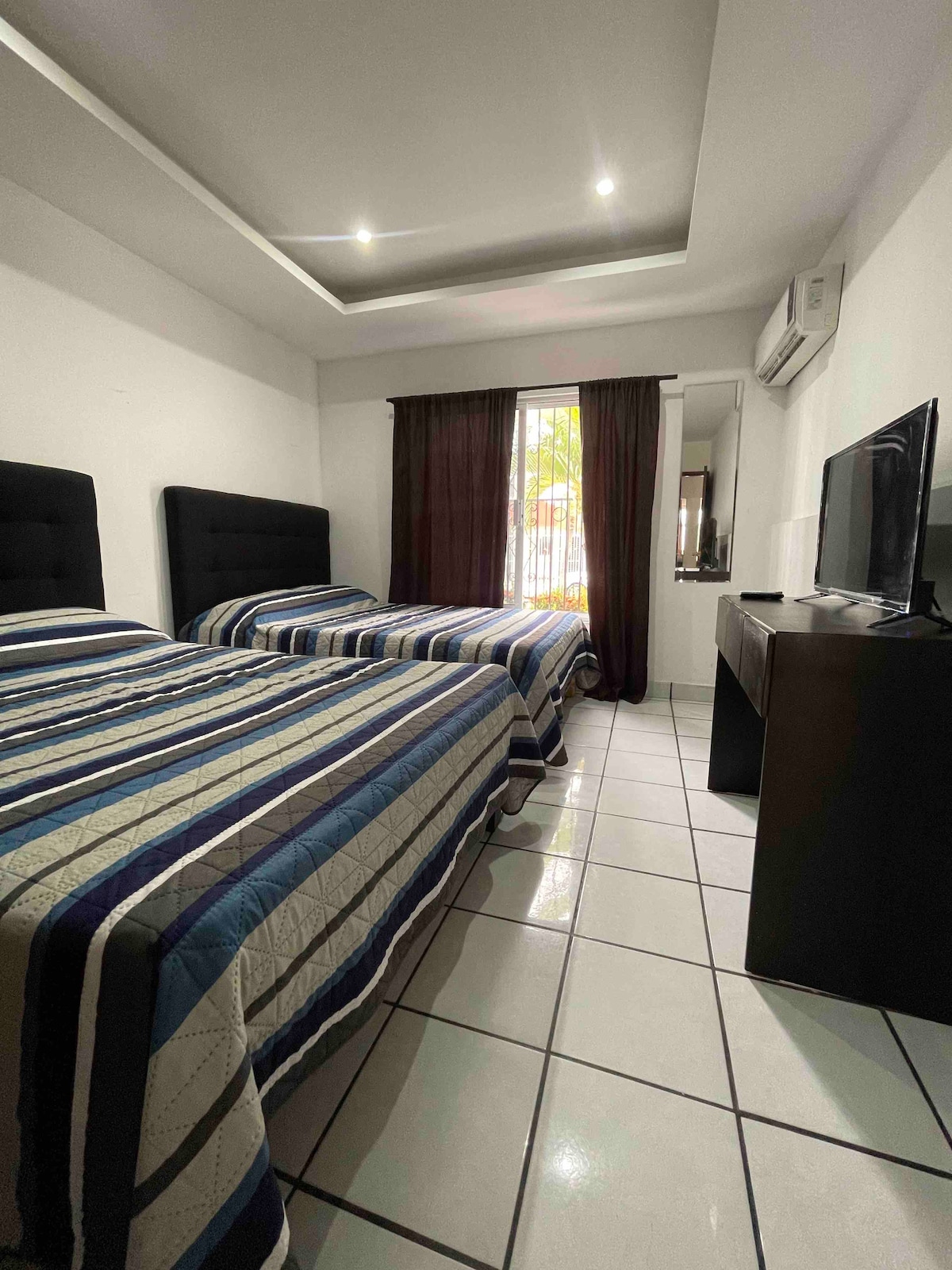 Პირველი სართული რეკამარა 1. 