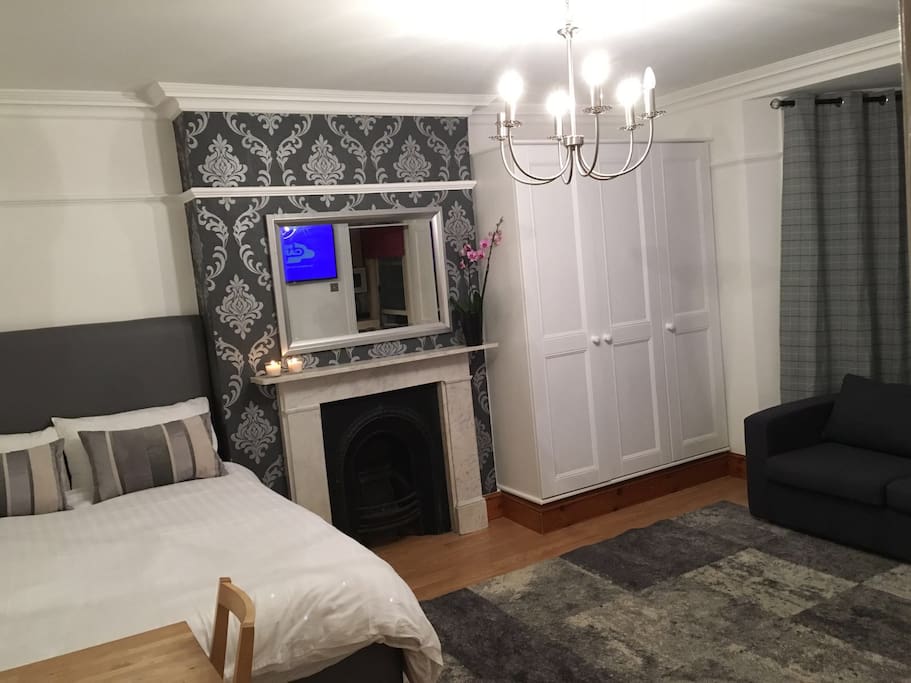 Studio room 1