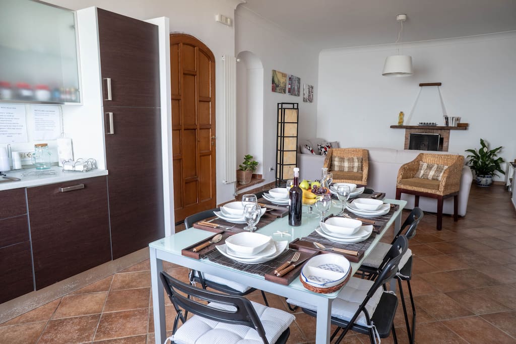 Cucina e salotto