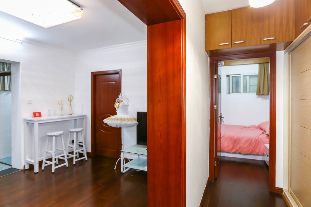 客厅一角 Corner of the living room