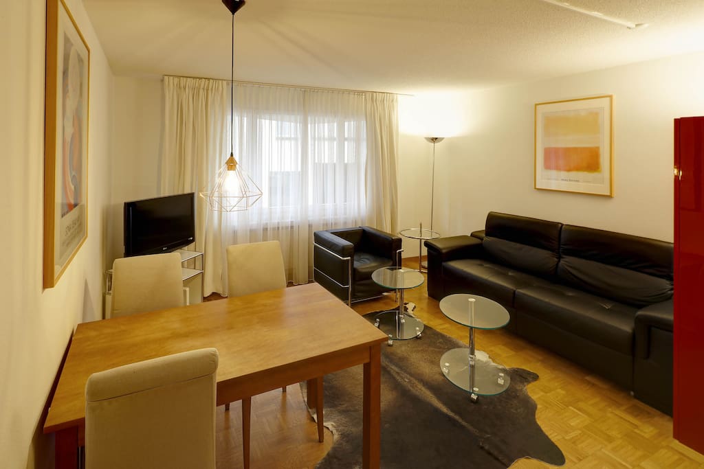 Livingroom with brand-new luxury bedsofa