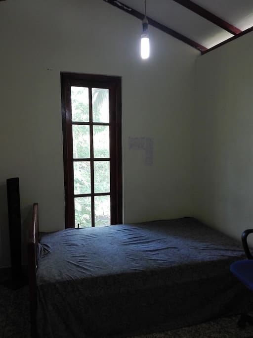 Upstairs with a greeny view
