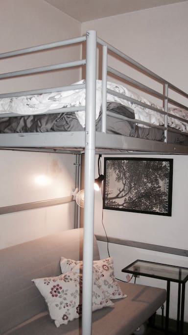 Tall ceilings above lofted bed (full-sized!)