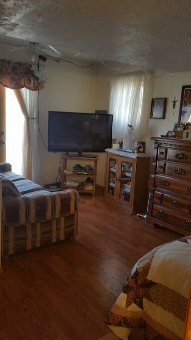 Master bedroom 1