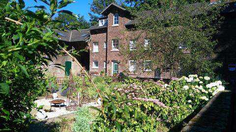 Hist. Hof, house for 8 guests in Pulheim near Cologne
