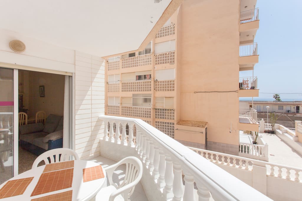 vistas de la terraza al salón